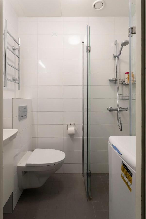 2Ndhomes Kamppi 1Br Apartment With Amazing City Views Хелзинки Екстериор снимка